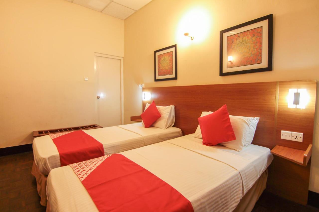 Tropic Inn - Mount Lavinia Watumulla Exterior photo